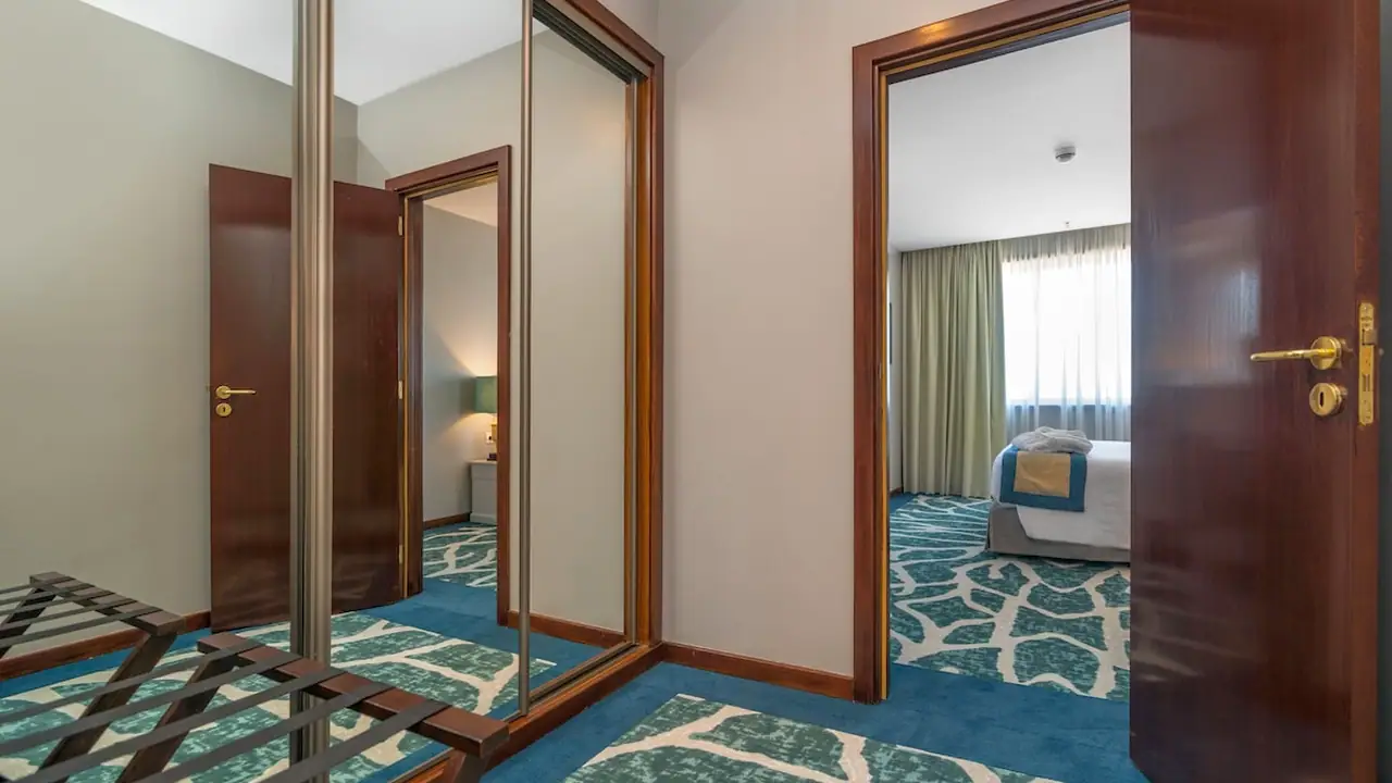 Holiday Inn Porto Gaia